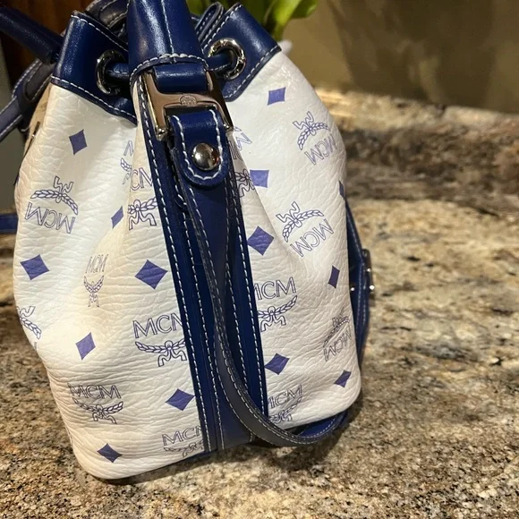 MCM EUC bucket crossbody - Picture 5 of 12